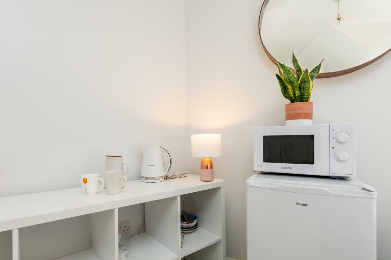 Appartamento Beautiful Pied-a-terre To Explore Londra